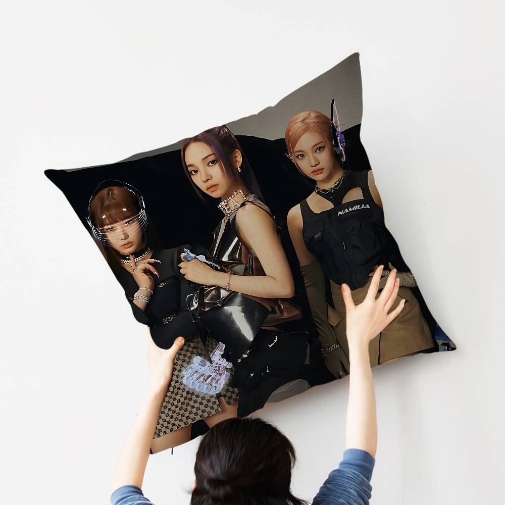 Kpop Group A-Aespas Pillowcase - огляд і ціна Home Textiles Group