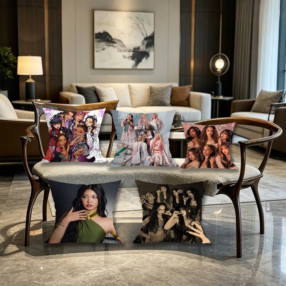 Girl Group K-Katseye Pillow fo - огляд і ціна Home Textiles Group